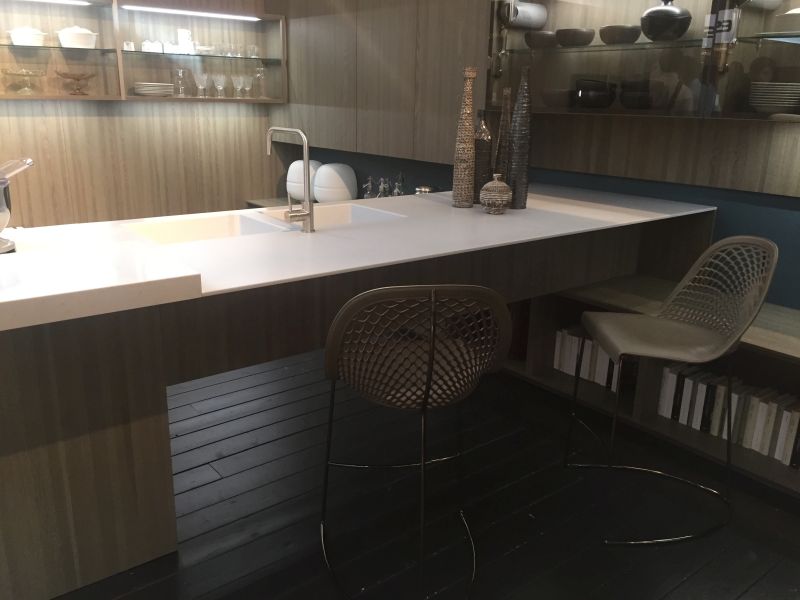Brown kitchen island design