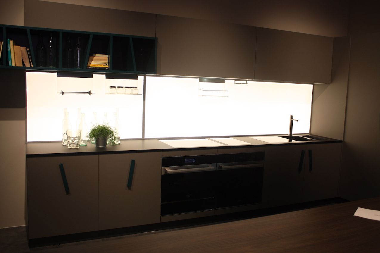 Creo's illuminated backsplash adds more than just lighting -- it adds plenty of drama.