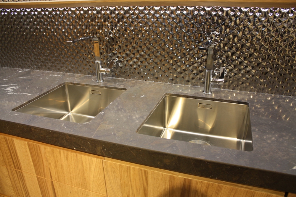 Stainless Steel Kitchen Sink